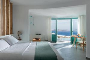 Avatar Suites Santorini Greece