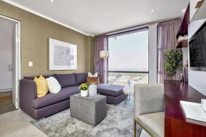 Sandton Apartment 15 West Road South