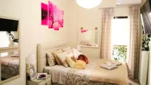 Theano's Cozy & Quiet Lux Central Flat - Wifi & full Amenities - Flámbouras