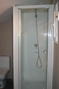 Hotels Hotel des Voyageurs - Cronat : photos des chambres