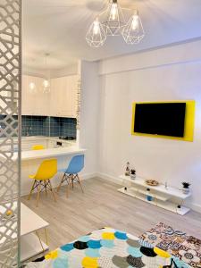 Emerald Studio Onix Mamaia