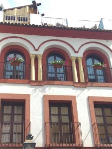 El Capricho de San Fernando, Consigna gratis y Parking a 200mts