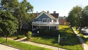 The Wanderlust Hotel - Little Sturgeon