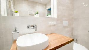 Luxusowy apartament 100 m od Mariny