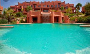 Vasaras māja Luxurious 4 bed Townhouse Manilva Malaga Manilva Spānija