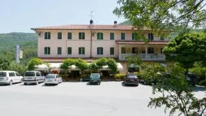 Albergo Ristorante Sterlina - Campolo