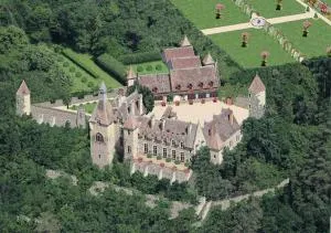Château de Peufeilhoux - Vallon-en-Sully