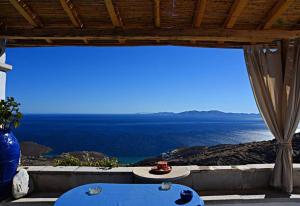 House with a garden in Kardiani village, Tinos Tinos Greece