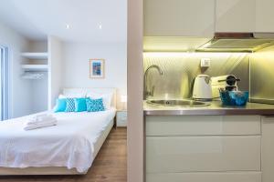 Stunning Acropolis view at City Center