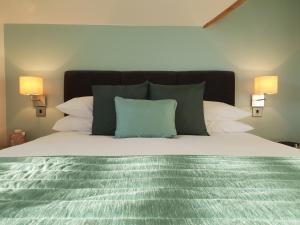 Compston House B & B