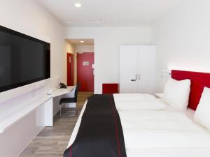 Superior Double Room room in DORMERO Hotel Roth
