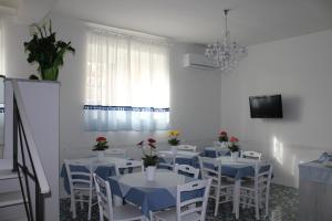 Double Room with Terrace room in IL GIARDINO DEI GLICINI