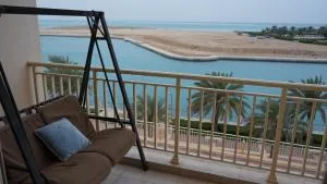 marina two apartment 201 with direct sea view - 阿卜杜勒国王经济城