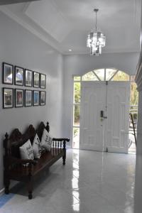 Isaguirres Pension House