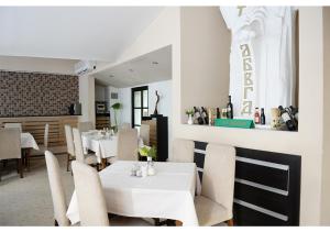 Hotel Ambasador