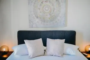 BEST HOUSE, KAPODISTRIOU, PSILA ALONIA - Flámbouras