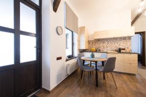 Lovely Brasov Flat with Patio and Mountain Views