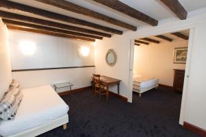 Hotels Hotel Ithurria - Les Collectionneurs : photos des chambres