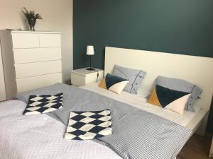 French Touch Apartment with Free Parking