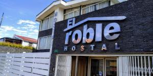 Hostal El Roble