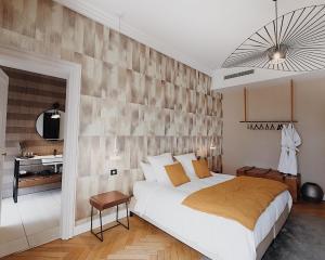 B&B / Chambres d'hotes La Villa Guy & Spa - Les Collectionneurs : photos des chambres