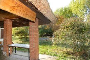 Hideout Homestead on the riverside Fishing&Hunting