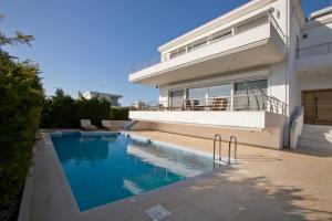 Luxury Villa Loutraki