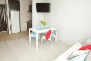 Happy Home Krochmalna Apartment