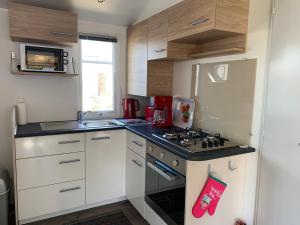 Campings Mobilhome Vias plage dans Camping : photos des chambres