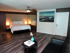 Deluxe King Suite room in Deco Boutique Hotel