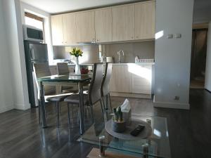 Czarnowiejska 99 Apartamenty Miodosytnia