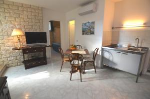 Economy One-Bedroom Apartment room in Villa Kalimera