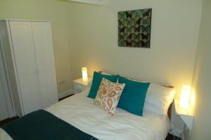One-Bedroom Cottage room in Courtyard Cottage