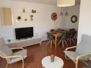 Fantástico apartamento en la playa - 贝尼卡西姆