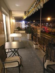Appartements Menton smartworking and relax on the beach, seaview : photos des chambres