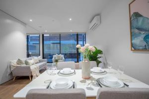 Fantastic 2 Beds APT in Boxhill W Great Location
