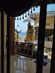 Warung Win Beach & Homestay