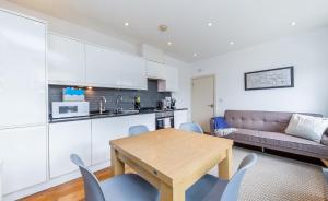 One-Bedroom Apartment room in Executive Apartments in Central London FREE WIFI