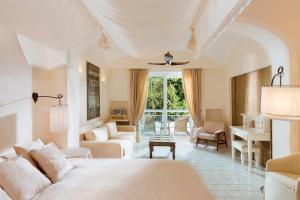 Deluxe Double Room with Garden View room in Capri Palace Jumeirah
