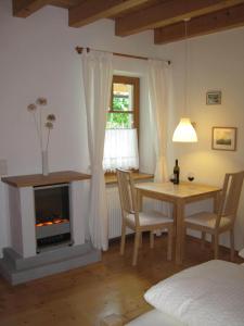 Apartment with Wintergarden and Terrace room in Haus der Sonne