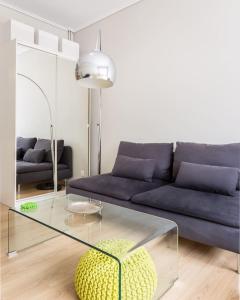 Stay like a local next to Acropolis & Plaka!