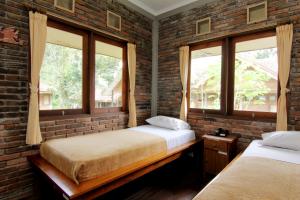 Cottage 2 Phòng Ngủ (2-Bedroom Cottage)