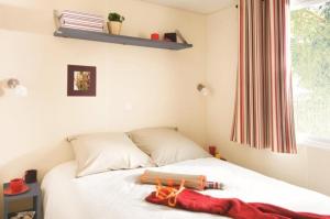 Campings Village Camping La Roseraie : photos des chambres