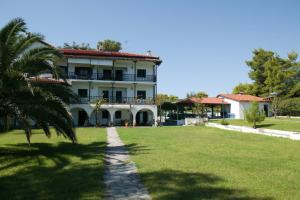 Lagonisi Beach Resort