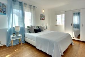 CASA 4 - Perfect location - Sea view by DreamvillasAlbufeira