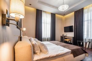 Junior Suite without Balcony room in Grand Hotel Roxolana
