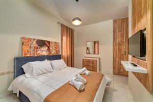 One-Bedroom Apartment room in Amoudara Suites