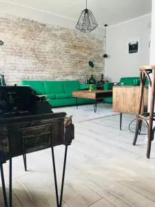 Cinema Courtyard - 萨拉热窝