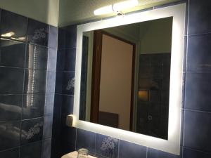 Hotels Hotel de L'Avenue : Chambre Double