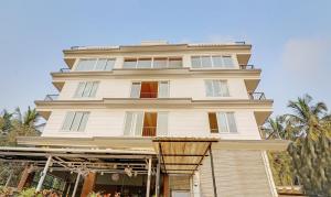 Treebo Premium Dona Eliza, 700 Meters From Calangute Beach